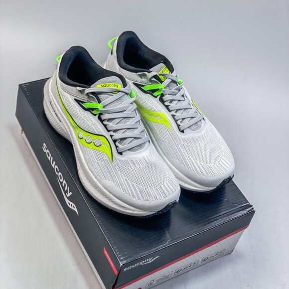 Saucony Triumph Shock & Absorbing Training Sneakers Gray